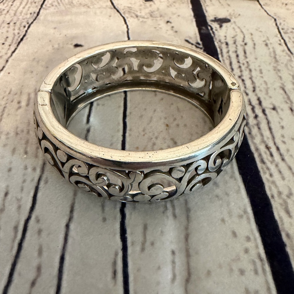 Brighton Contempo Hinged Scroll Bangle. - Picture 3 of 9